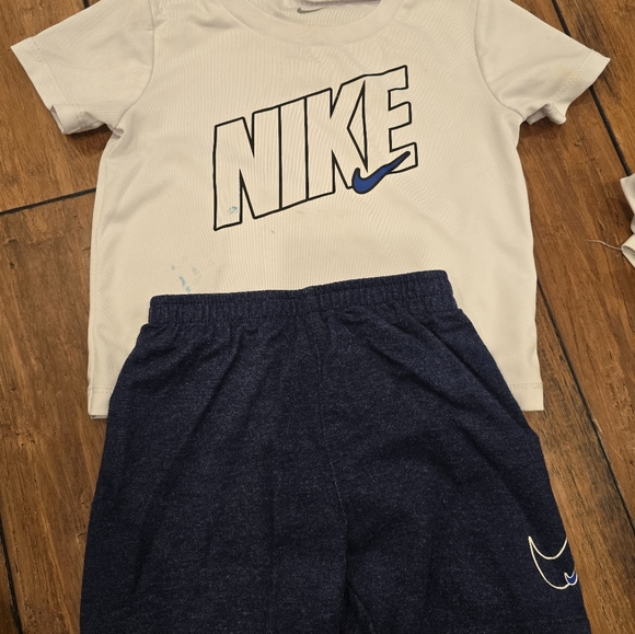 4 Nike Kids' Graphic Tee and Shorts Set - Blue, Gray, Black, Red - Picture 5 of 5